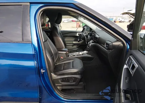 2022 Ford Explorer Xlt z USA, uszkodzony, nr VIN 1FMSK7DH7NGB05964